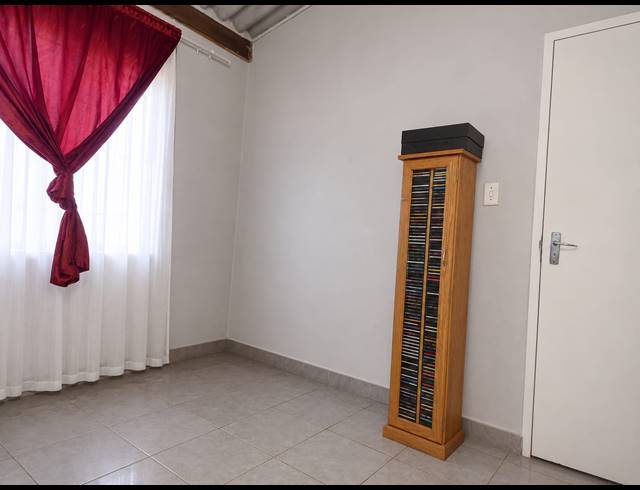 2 BEDROOM HOUSE FOR SALE IN STRETFORD